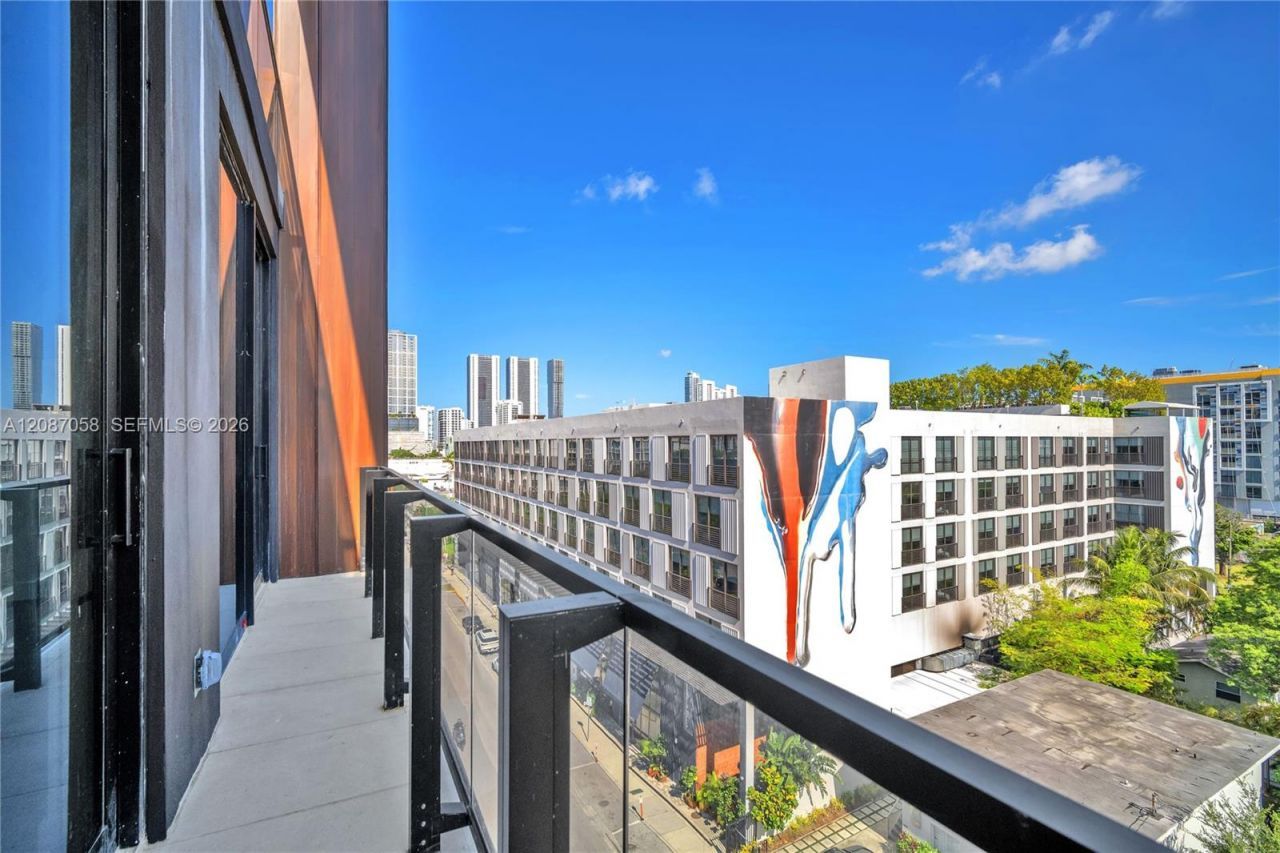 91 NW 27th St, Unit 502, Miami, FL 33127 Photo