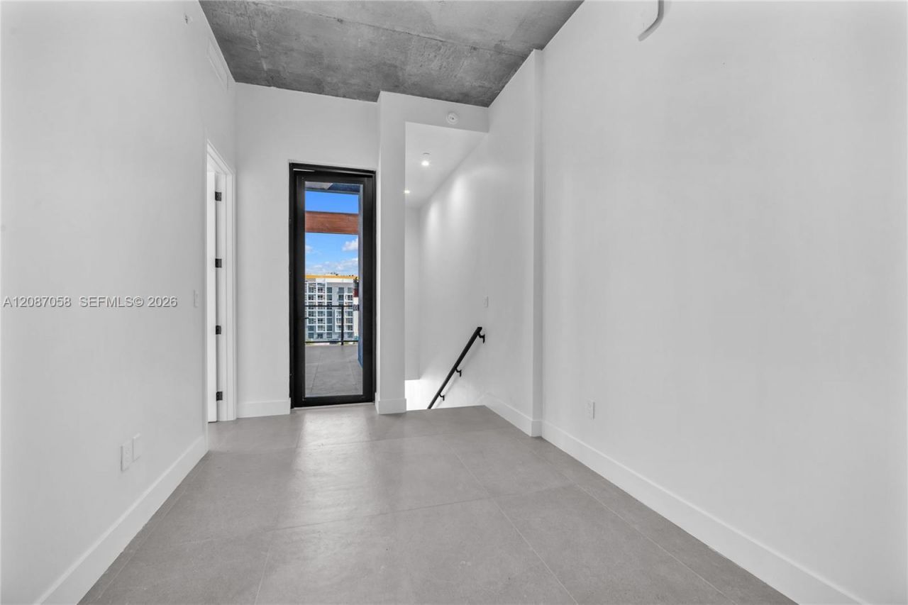 91 NW 27th St, Unit 502, Miami, FL 33127 Photo