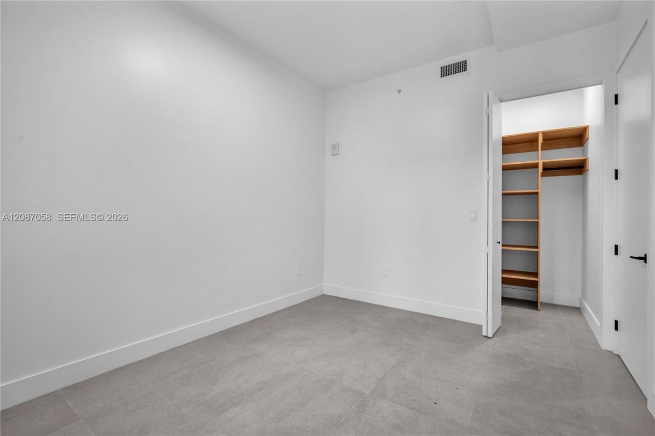 91 NW 27th St, Unit 502, Miami, FL 33127 Photo