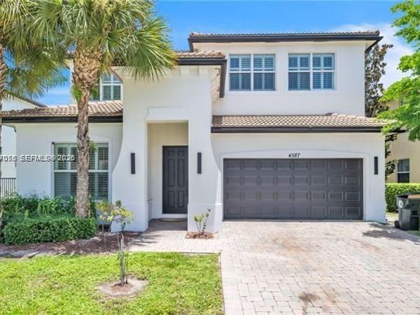 4587 San Mellina Dr , Coconut Creek, FL 33073