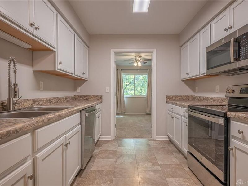 3215 Southdale Drive, Unit 7, Dayton, OH 45409 Photo 9