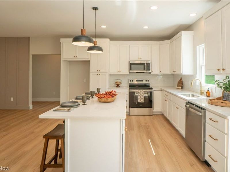 4327 Skycrest Drive NW, Canton, OH 44718 Photo 12