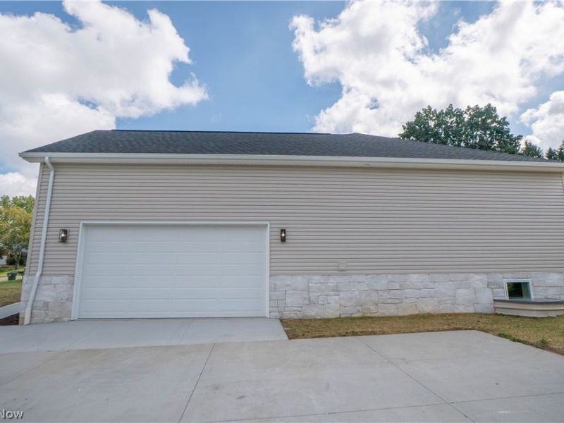 4327 Skycrest Drive NW, Canton, OH 44718 Photo 38