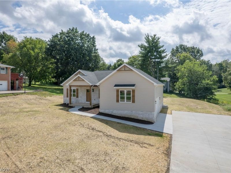 4327 Skycrest Drive NW, Canton, OH 44718 Photo 39