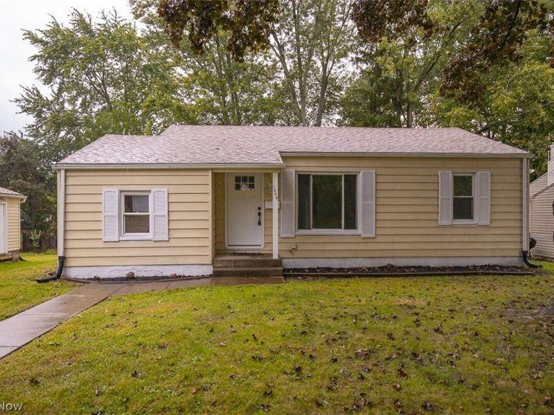 1208 Roslyn Avenue, Akron, OH 44320 Photo 1