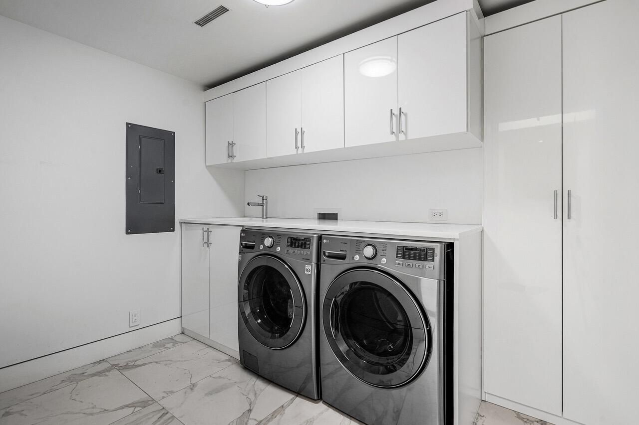 2100 S Ocean Boulevard, Unit 402, Palm Beach, FL 33480 Photo