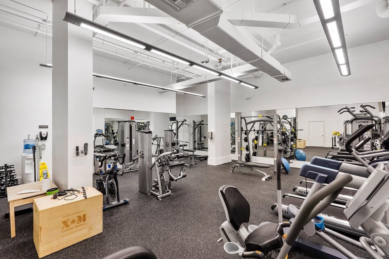 2100 S Ocean Boulevard, Unit 402, Palm Beach, FL 33480 Photo