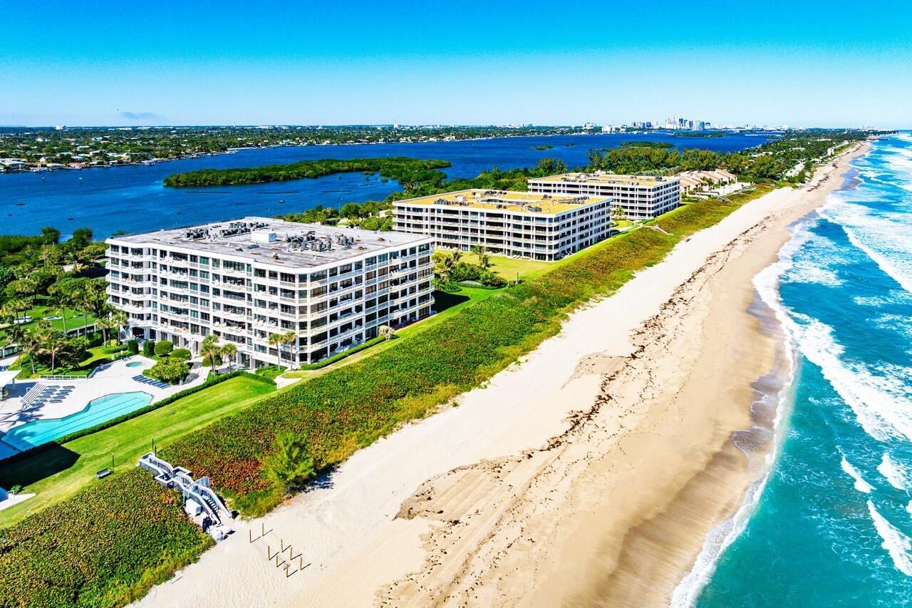 2100 S Ocean Boulevard, Unit 402, Palm Beach, FL 33480 Photo