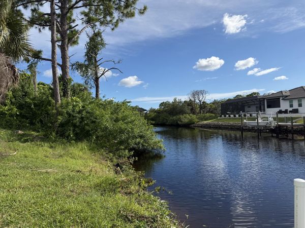 1277 Liggett Circle, Port Charlotte, FL 33953