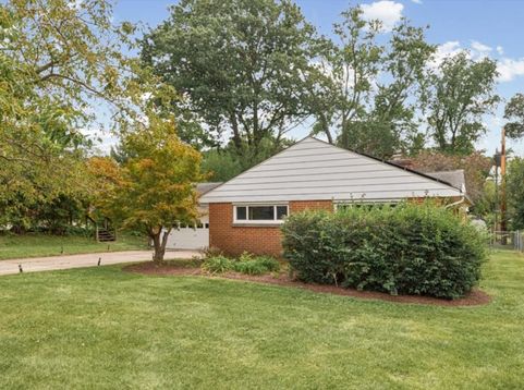 Main Photo