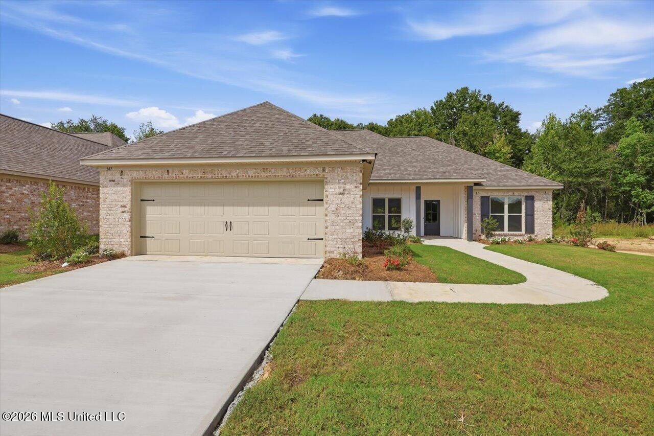 147 Stapleton Drive, Canton, MS 39046 Main Photo