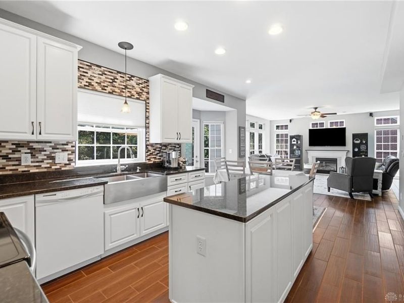 125 Blackford Drive, Springboro, OH 45066 Photo 3