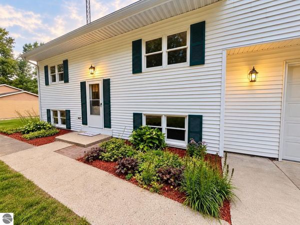 8901 Lake Ann Road, Lake Ann, MI 49650