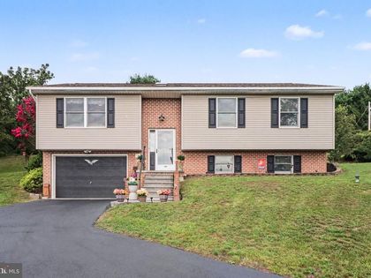 460 STONE CHURCH ROAD Carlisle, PA 17015