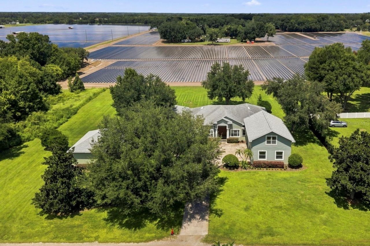 3410 Punkin Patch Lane, Dover, FL 33527 Photo