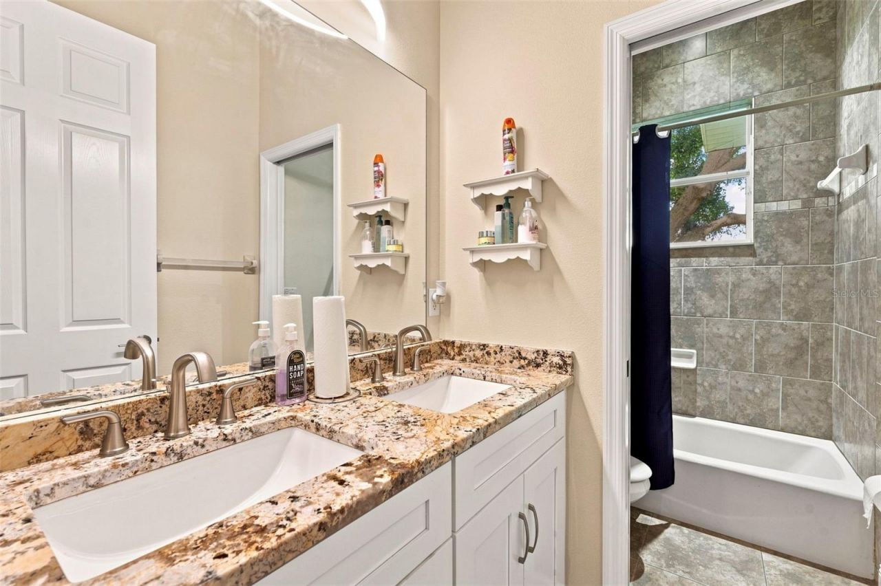 3410 Punkin Patch Lane, Dover, FL 33527 Photo