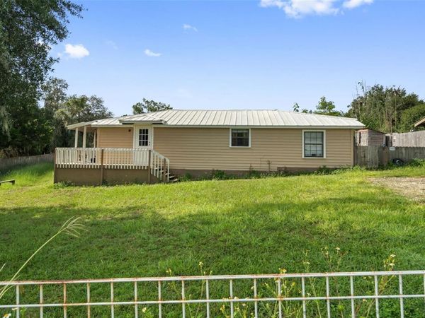 7004 E HIDDEN COURT , FLORAL CITY, FL 34436