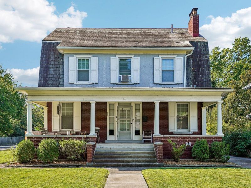 91 Oakland Park Avenue, Columbus, OH 43214 Photo 1
