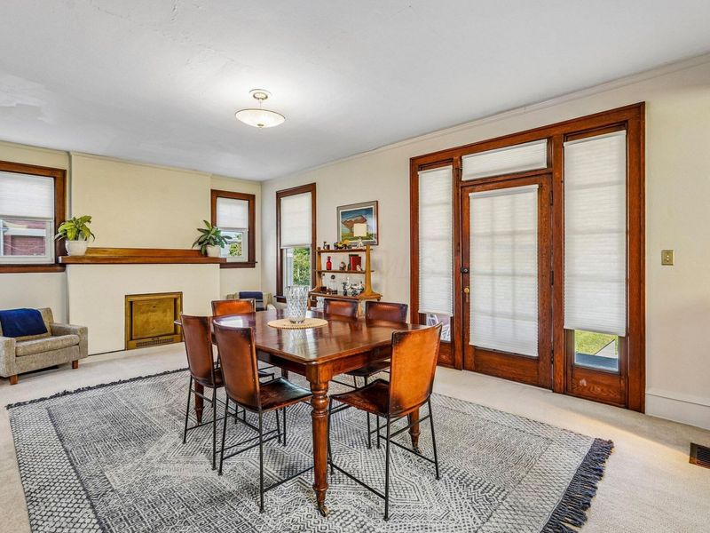 91 Oakland Park Avenue, Columbus, OH 43214 Photo 10