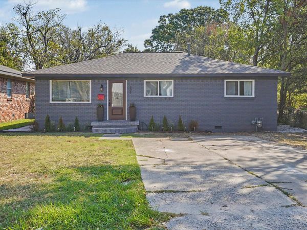 505 N Ross Street , Sapulpa, OK 74066