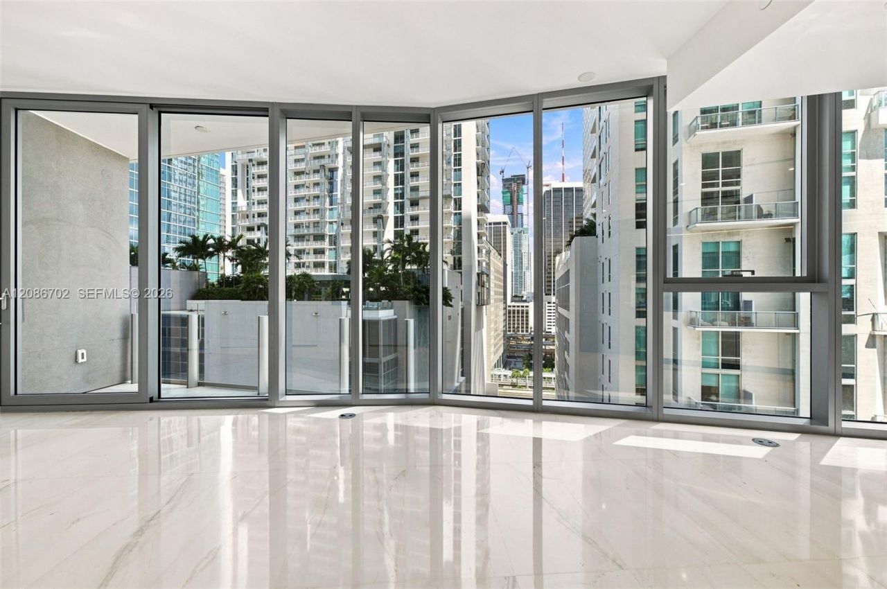 300 Biscayne Blvd Way, Unit 1106, Miami, FL 33131 Photo