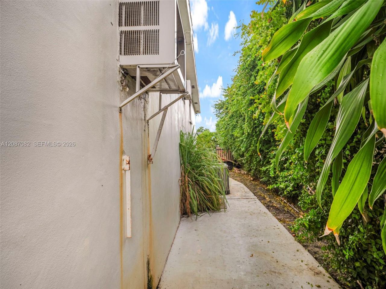 5440 E 7th Ave, Hialeah, FL 33013 Photo