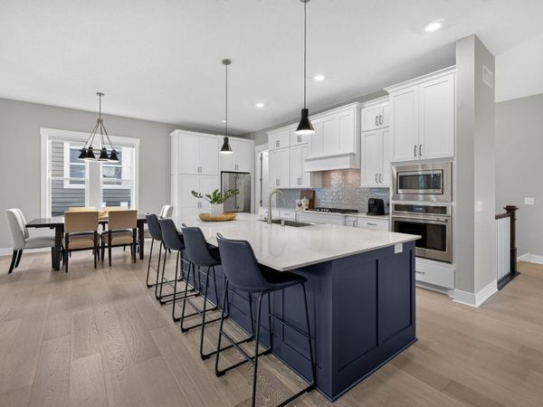 5900 Ayrshire Lane, Shorewood, MN 55331
