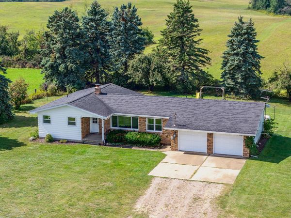 1878 N Old US Highway 27, Gaylord, MI 49735