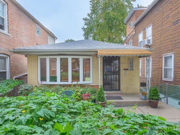 3250 S Paulina Street, Chicago, IL 60608