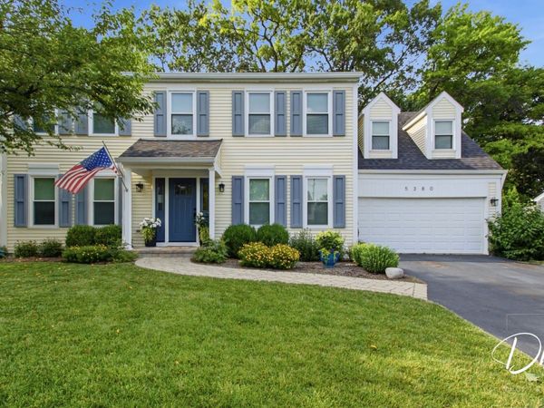 5380 Oakview Lane , Gurnee, IL 60030