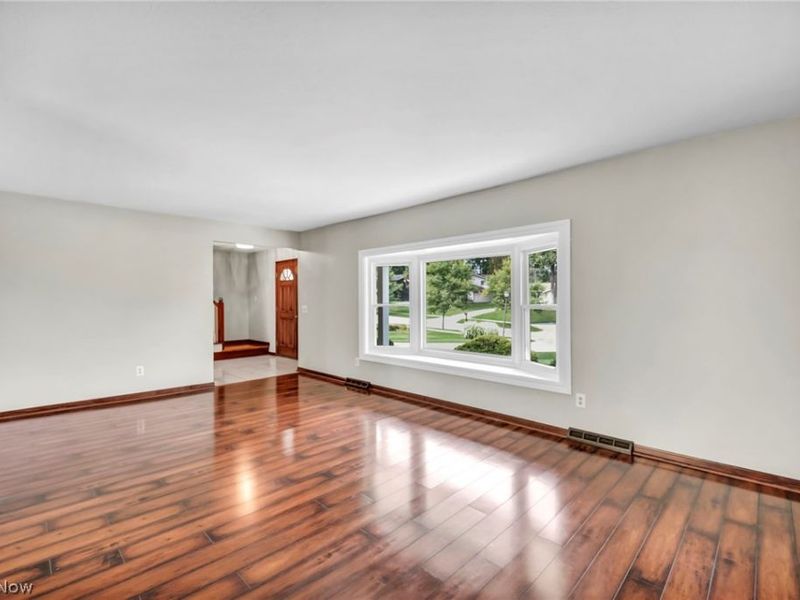 37472 Hunters Ridge Road, Solon, OH 44139 Photo 14