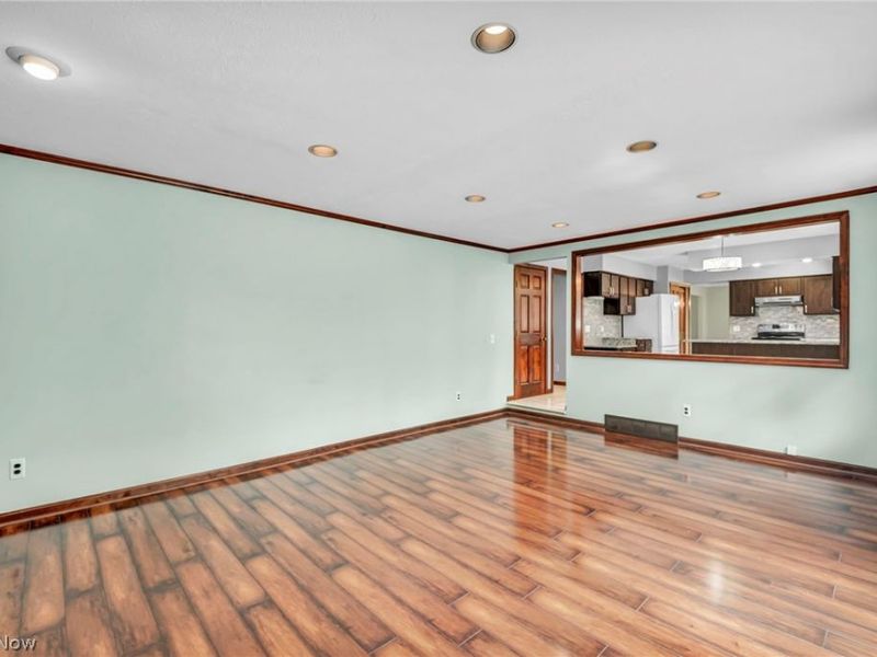 37472 Hunters Ridge , Solon, OH 44139 Photo 15
