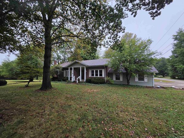 3311 E Warren Circle, Vincennes, IN 47591