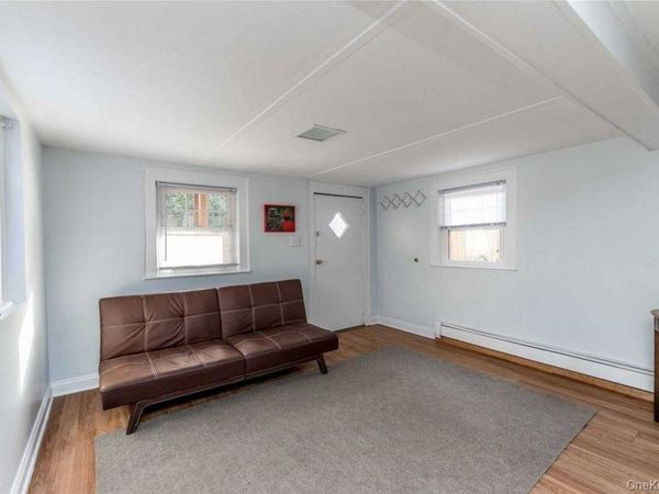 28 E Walnut Street , Long Beach, NY 11561