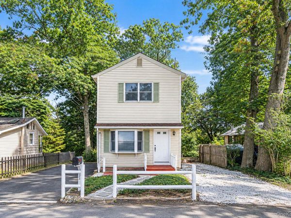 123 Denton Street , Patchogue, NY 11772