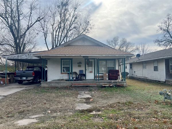100 W 9th Street , Okmulgee, OK 74447