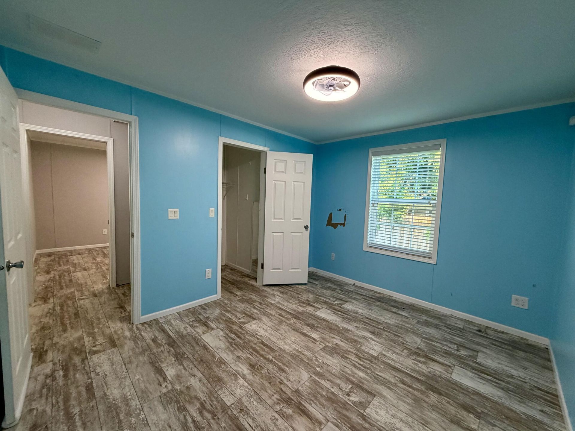 755 Ridgewood Drive, West Palm Beach, FL 33405 Photo