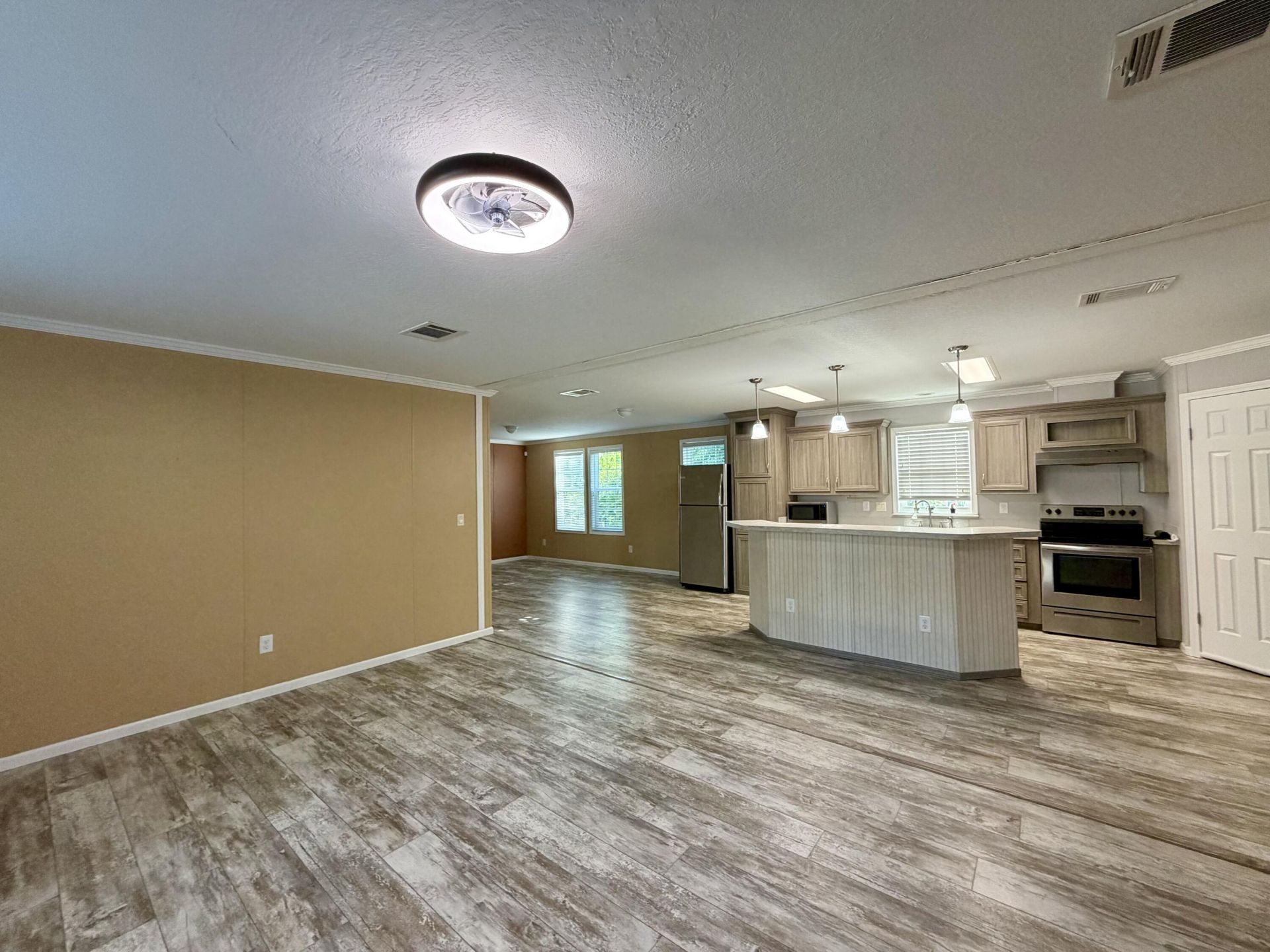 755 Ridgewood Drive, West Palm Beach, FL 33405 Photo