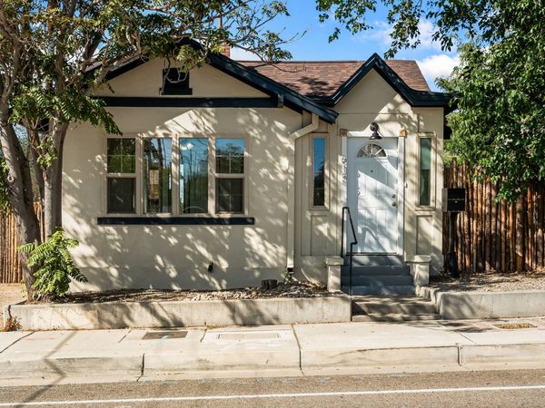 615 Lead Avenue SE, Albuquerque, NM 87102