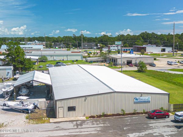 9008 Mclaurin Street, Bay Saint Louis, MS 39520