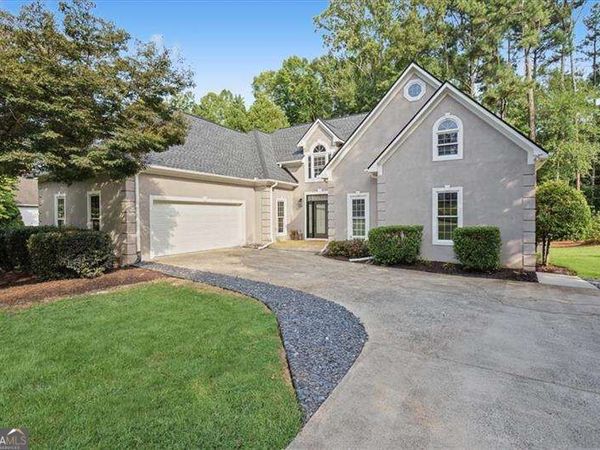 5714 Brynwood Circle NW, Acworth, GA 30101