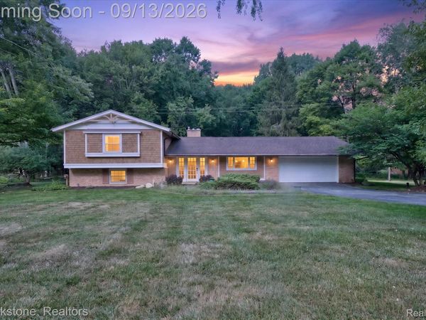 2737 N Wagner Road, Scio Township, Mi 48103