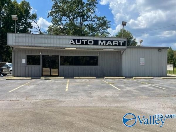 3807 Highway 31 S, Decatur, AL 35603