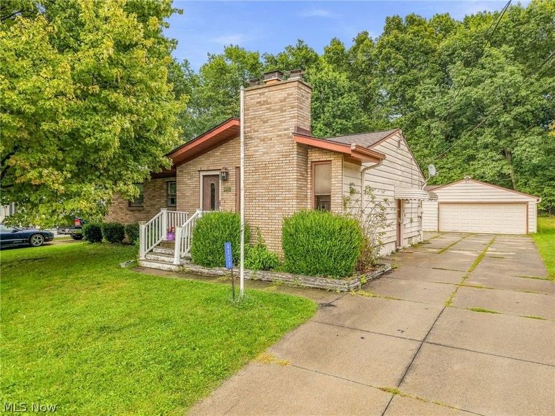 4233 Osage Street, Stow, OH 44224 Photo 2