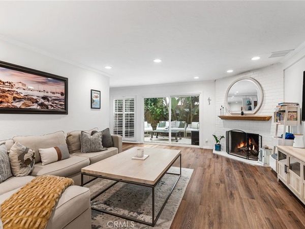 1741 Tustin Avenue, Unit 1A, Costa Mesa, CA 92627