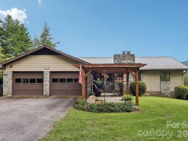 212 Rocky Meadow Lane, Etowah, NC 28729