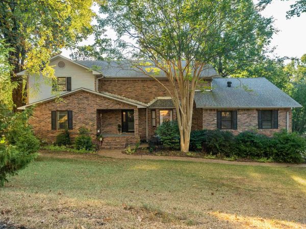 101 Quail Creek Road, Hot Springs, AR 71901