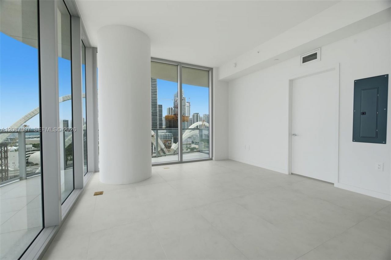 1400 Biscayne Blvd, Unit 1801, Miami, FL 33132 Photo