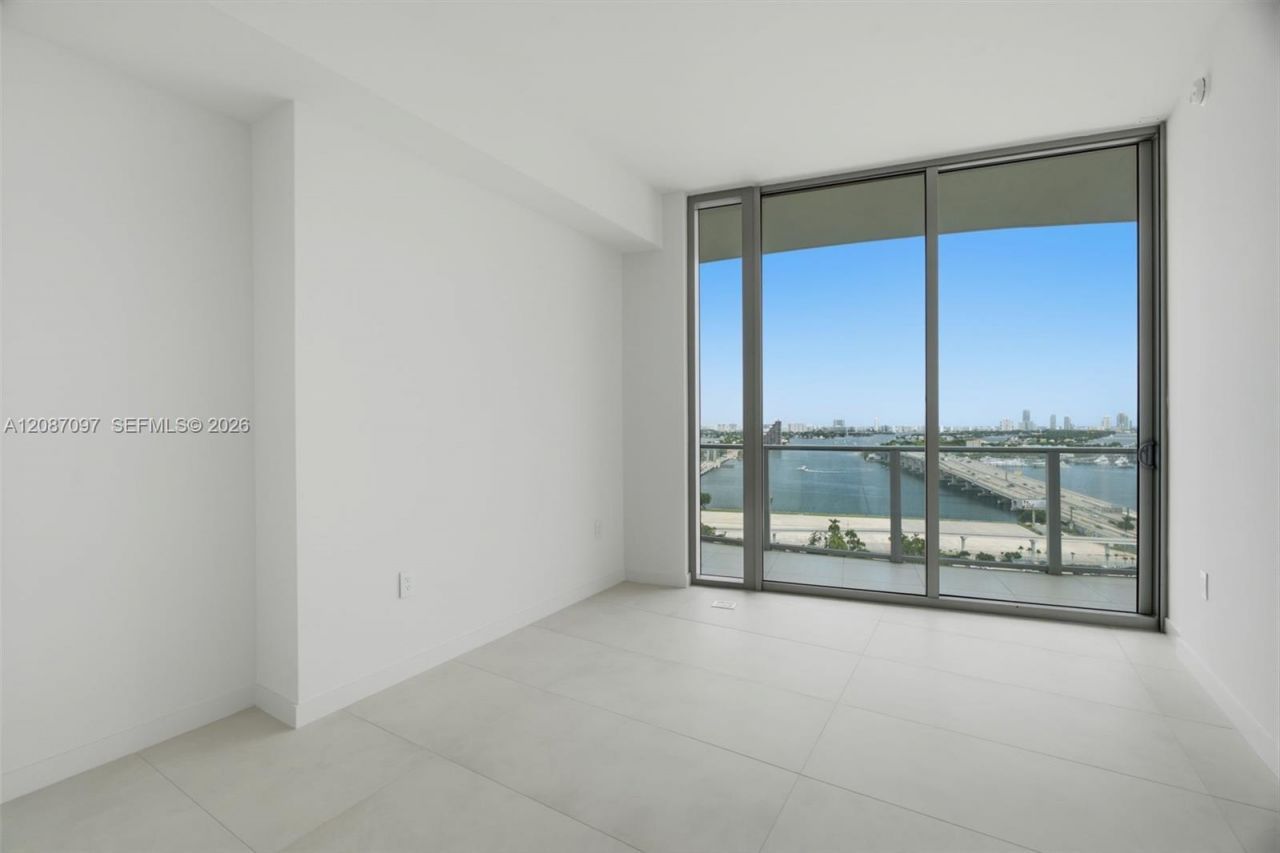 1400 Biscayne Blvd, Unit 1801, Miami, FL 33132 Photo