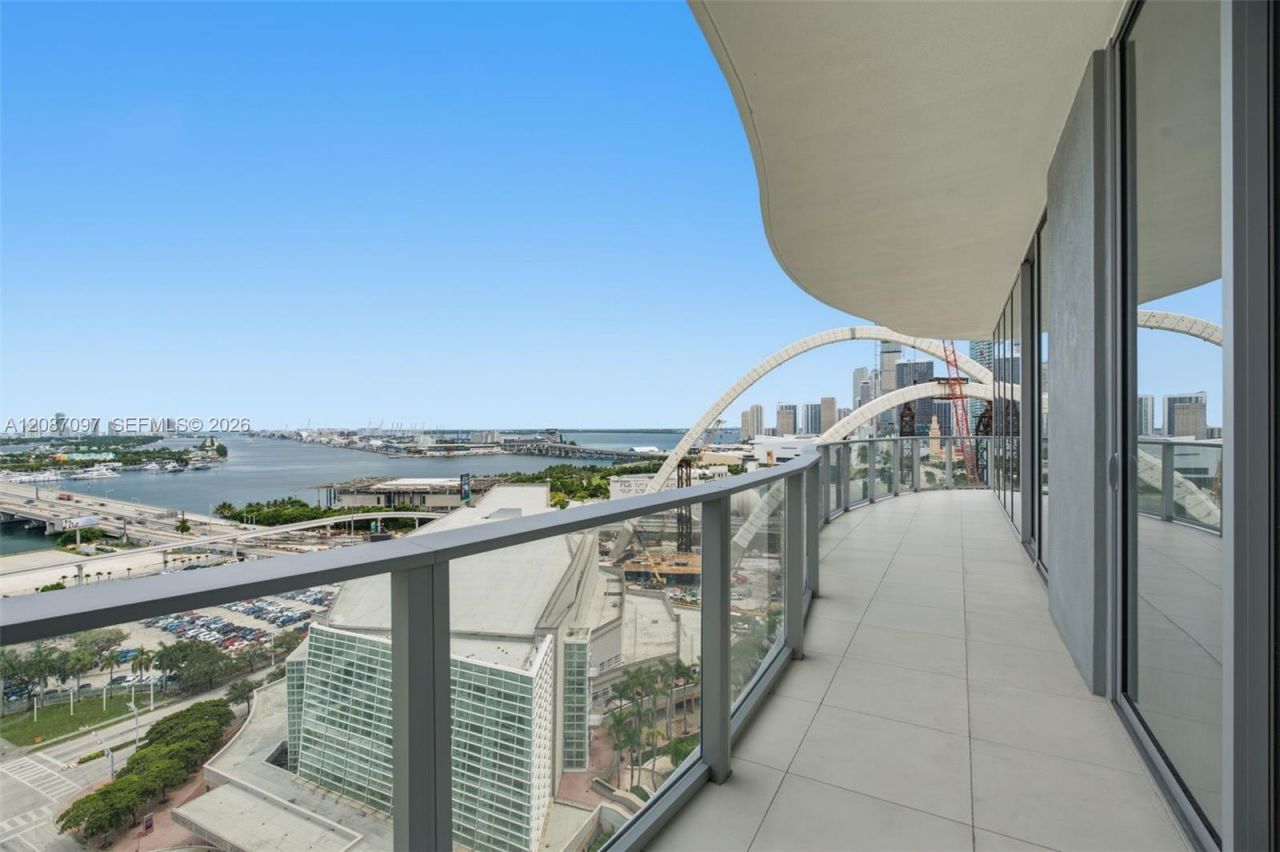 1400 Biscayne Blvd, Unit 1801, Miami, FL 33132 Photo